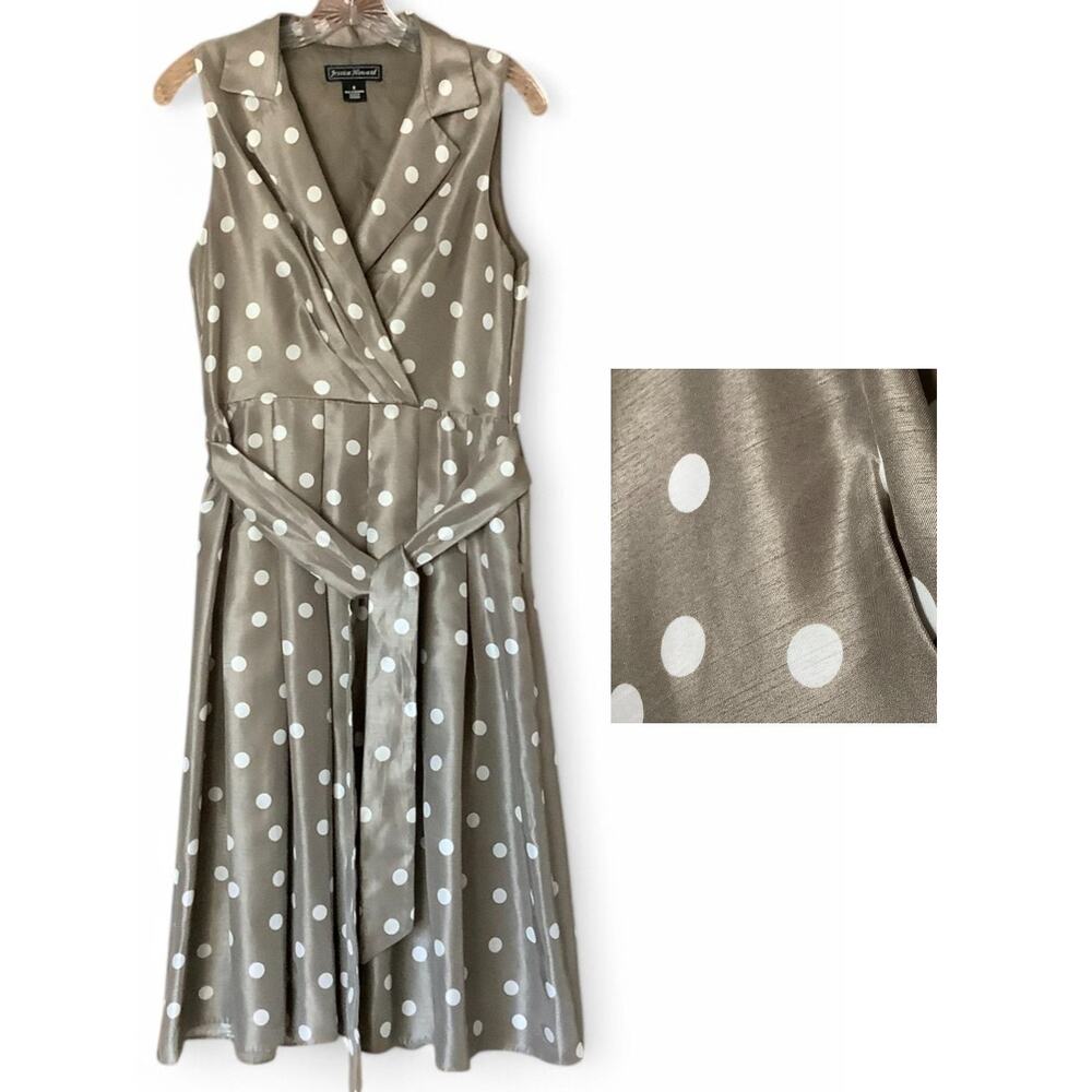 Vintage Jessica Howard Size 8 Polka Dot Dress Pleated Fit & Flare Sleeveless